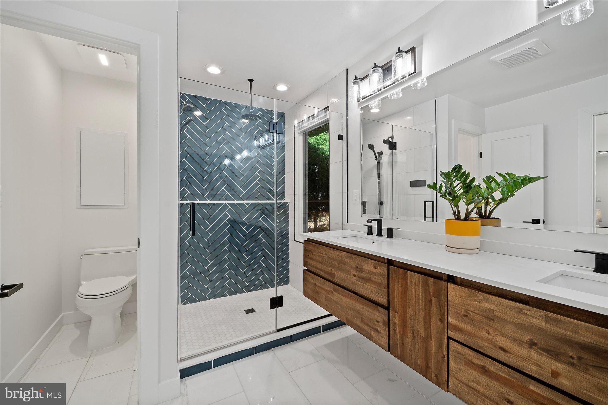 7511 WILLOWBROOK ROAD