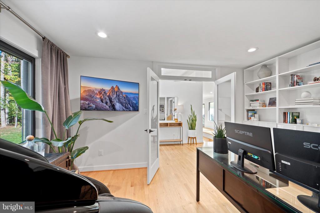 7511 WILLOWBROOK ROAD