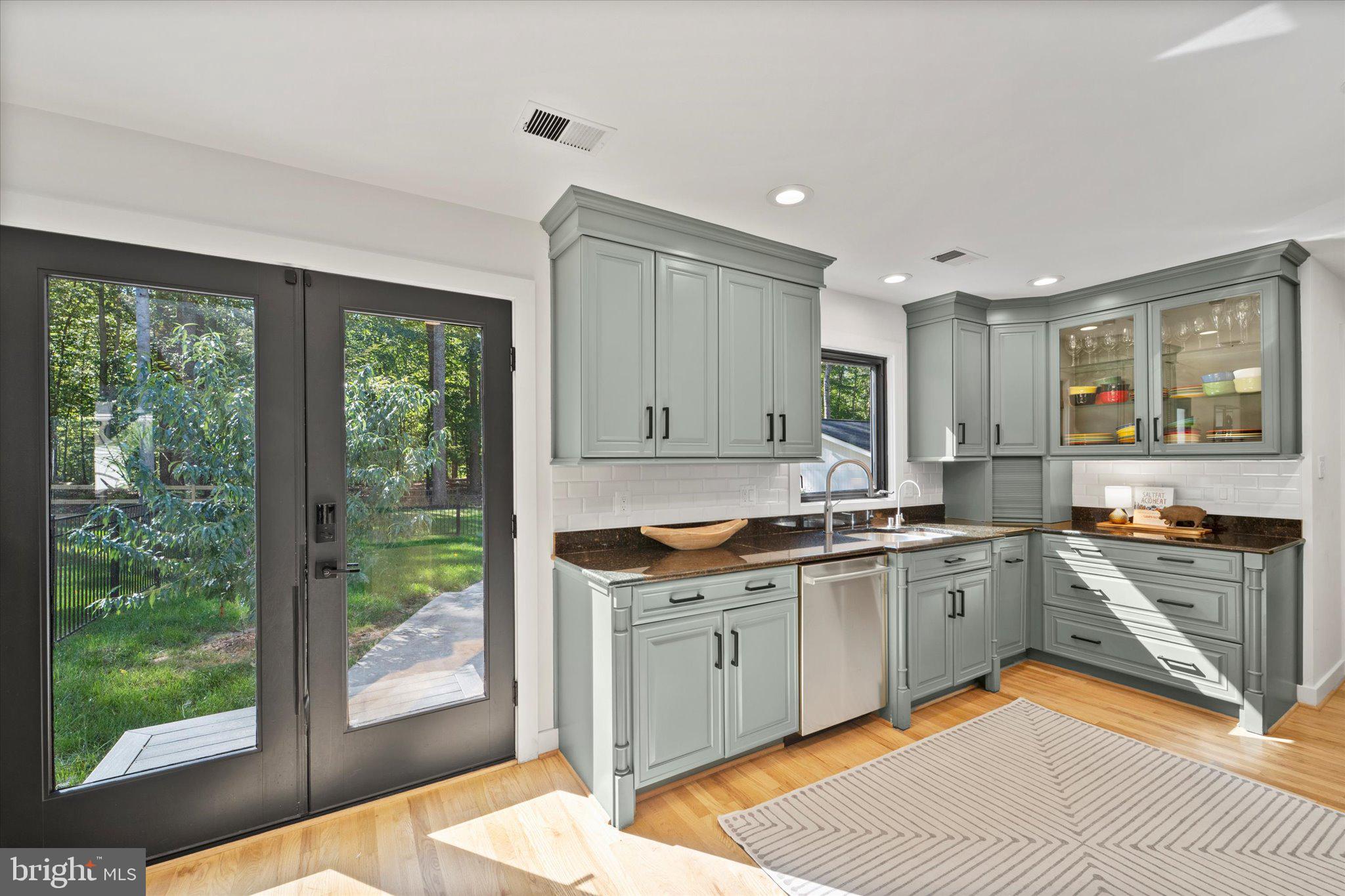 7511 WILLOWBROOK ROAD