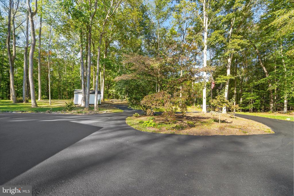 7511 WILLOWBROOK ROAD