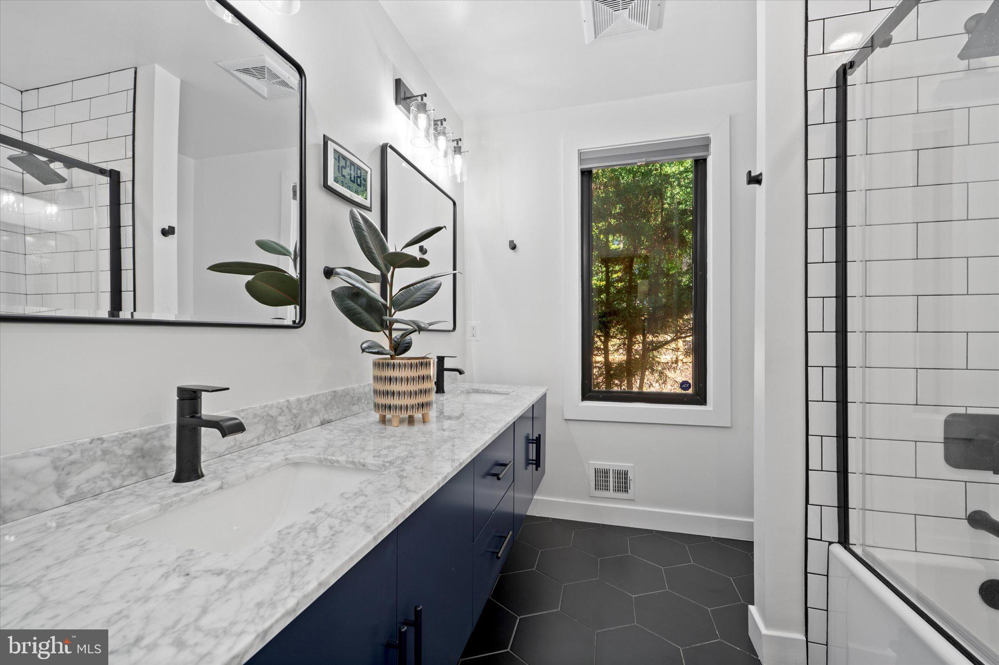 7511 WILLOWBROOK ROAD