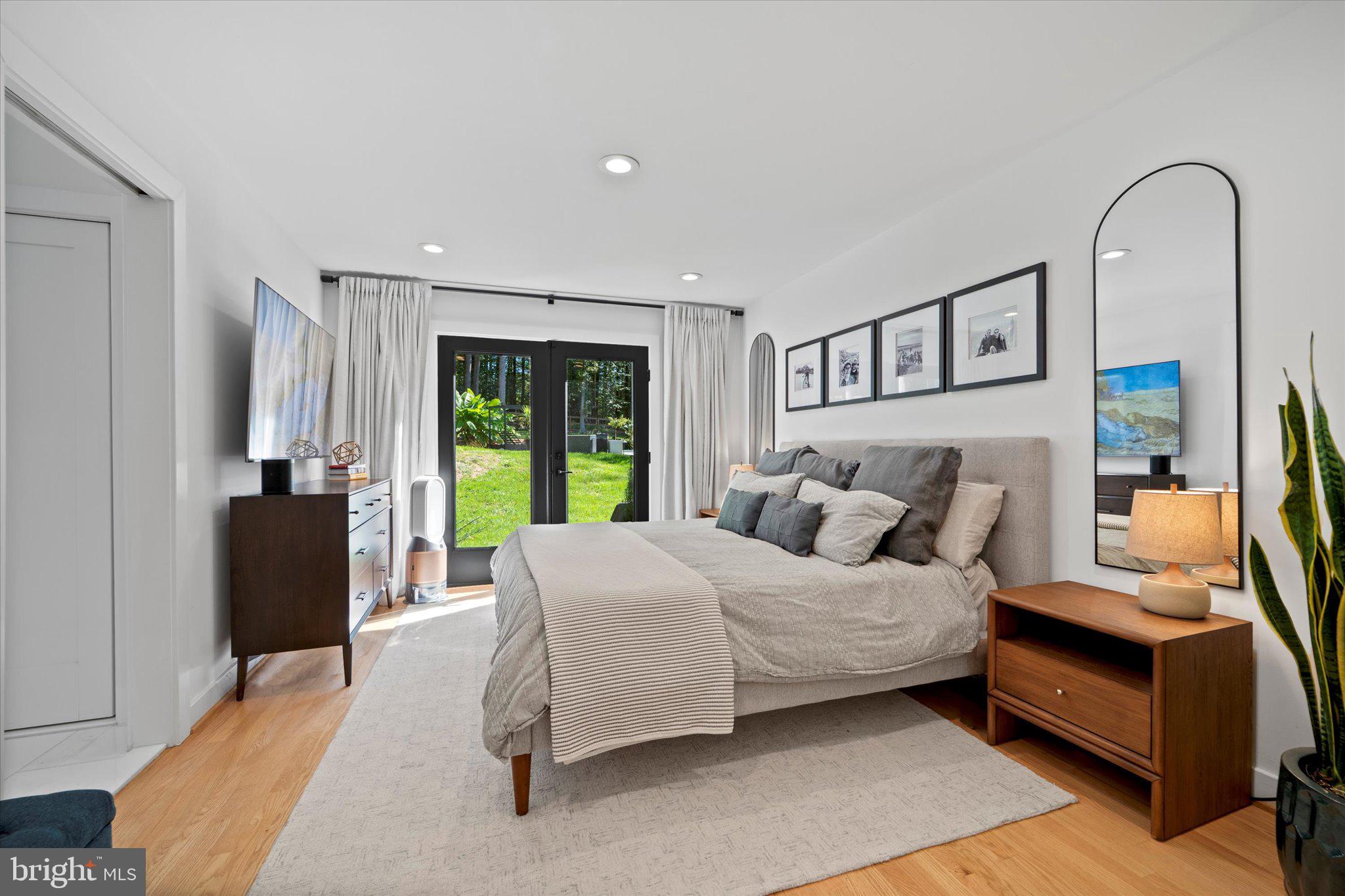 7511 WILLOWBROOK ROAD