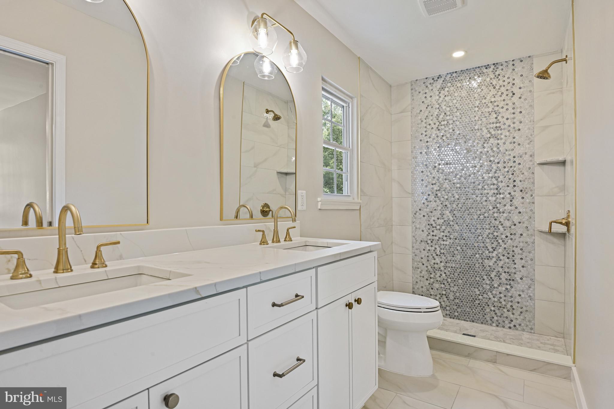 9060 BROOK FORD ROAD