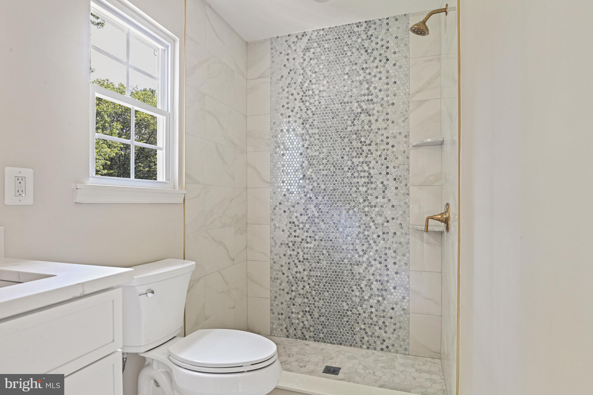 9060 BROOK FORD ROAD