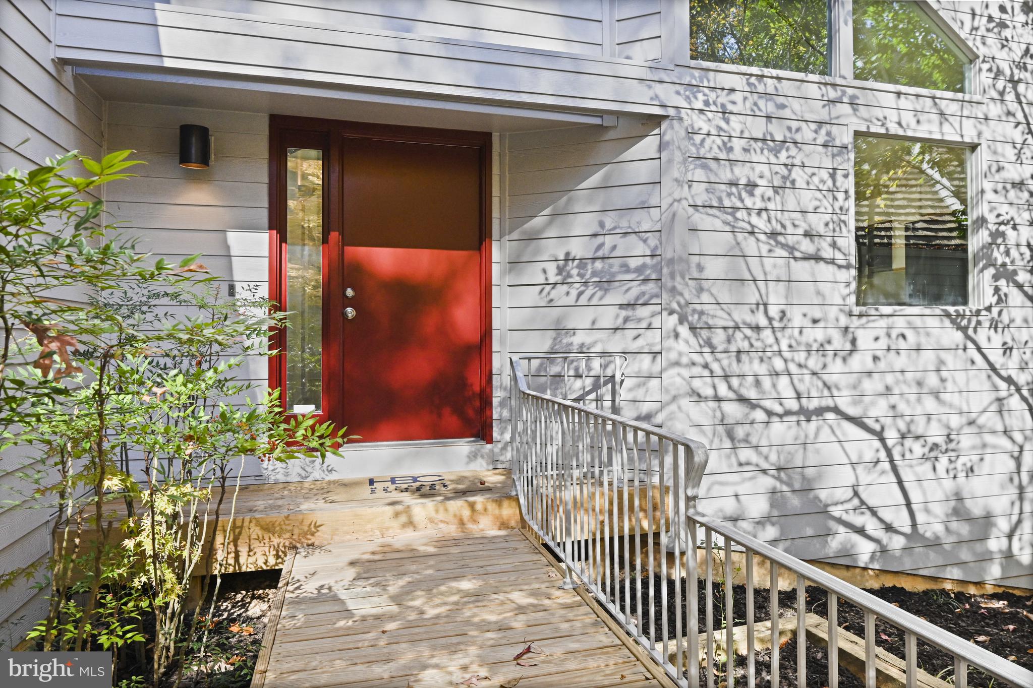 11504 TURNBRIDGE LANE