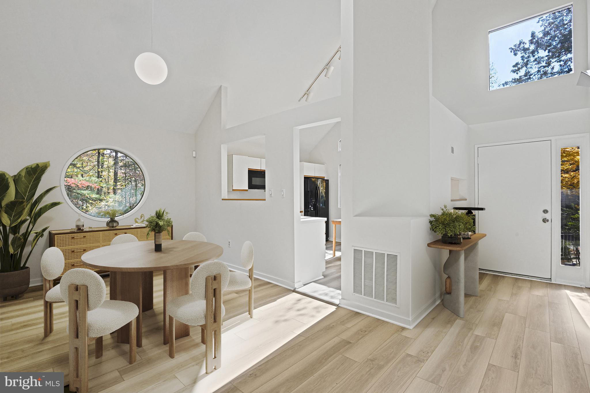 11504 TURNBRIDGE LANE