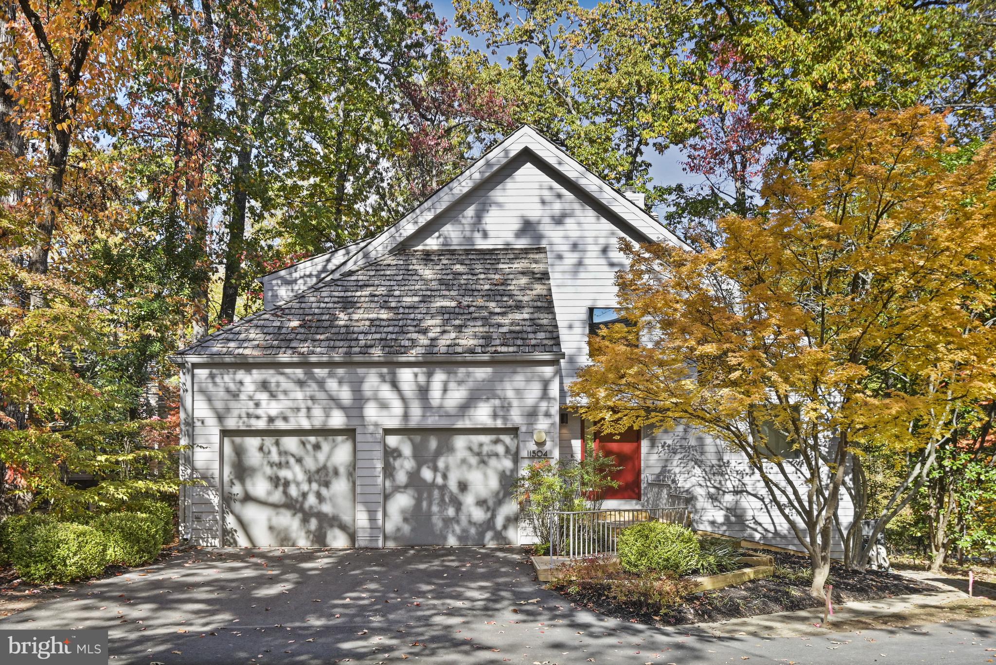 11504 TURNBRIDGE LANE