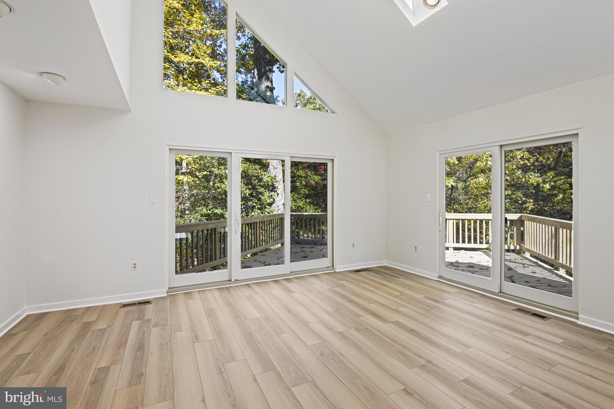 11504 TURNBRIDGE LANE