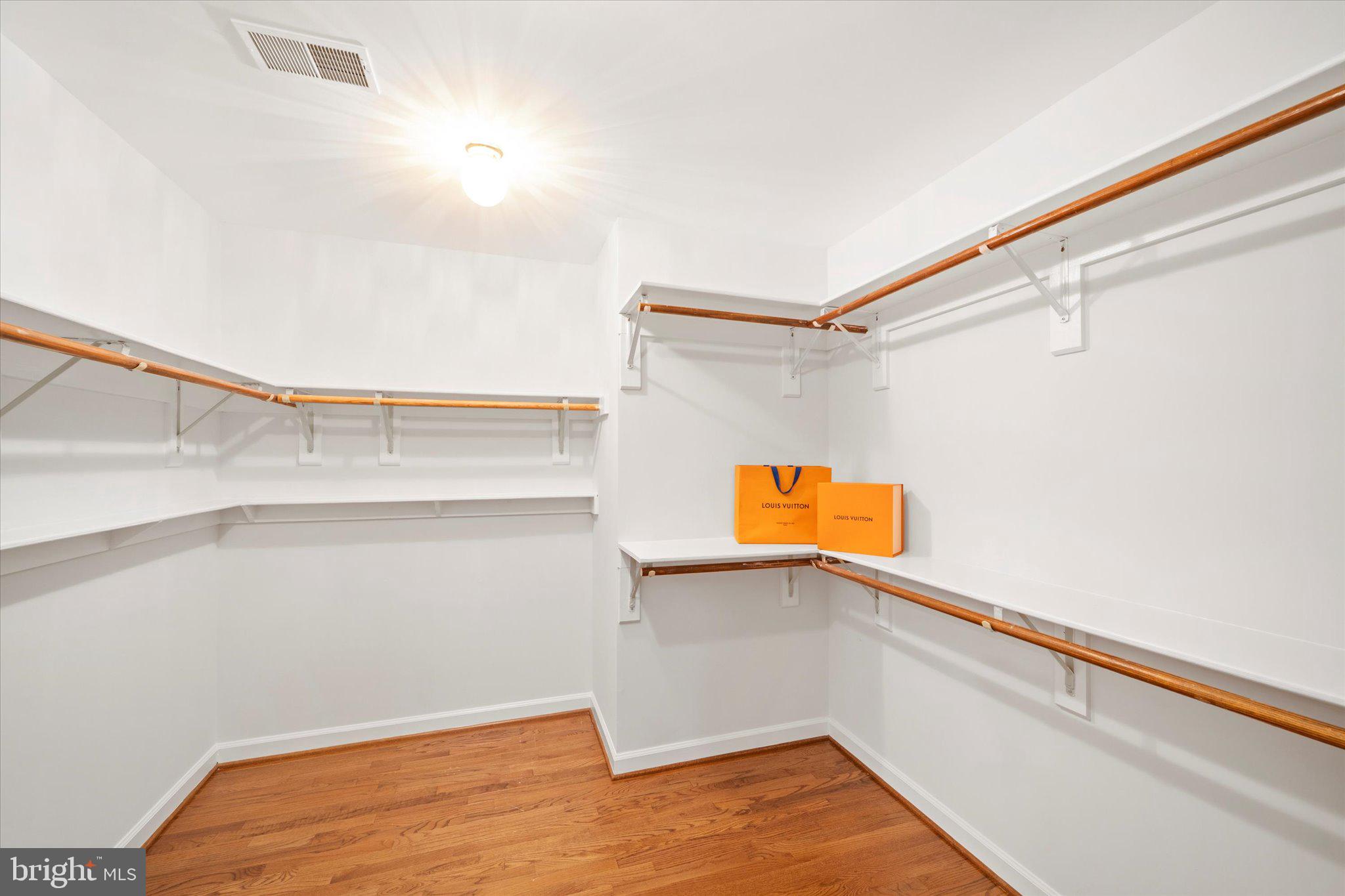 5495 ROCKPOINTE DRIVE