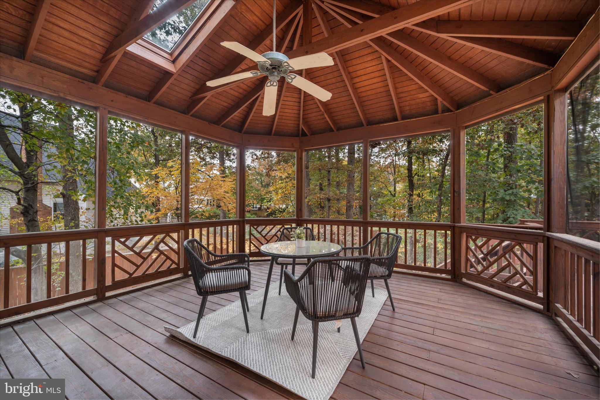 5495 ROCKPOINTE DRIVE