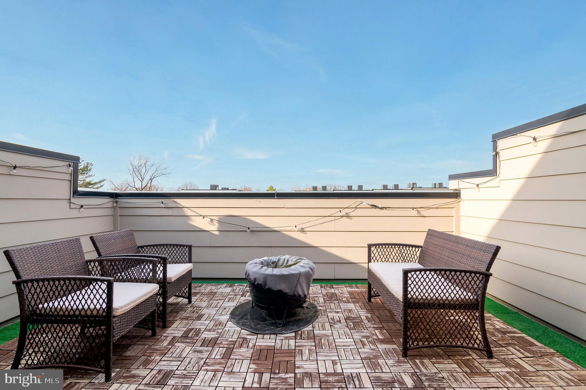 7383 OLD AIRFIELD LANE