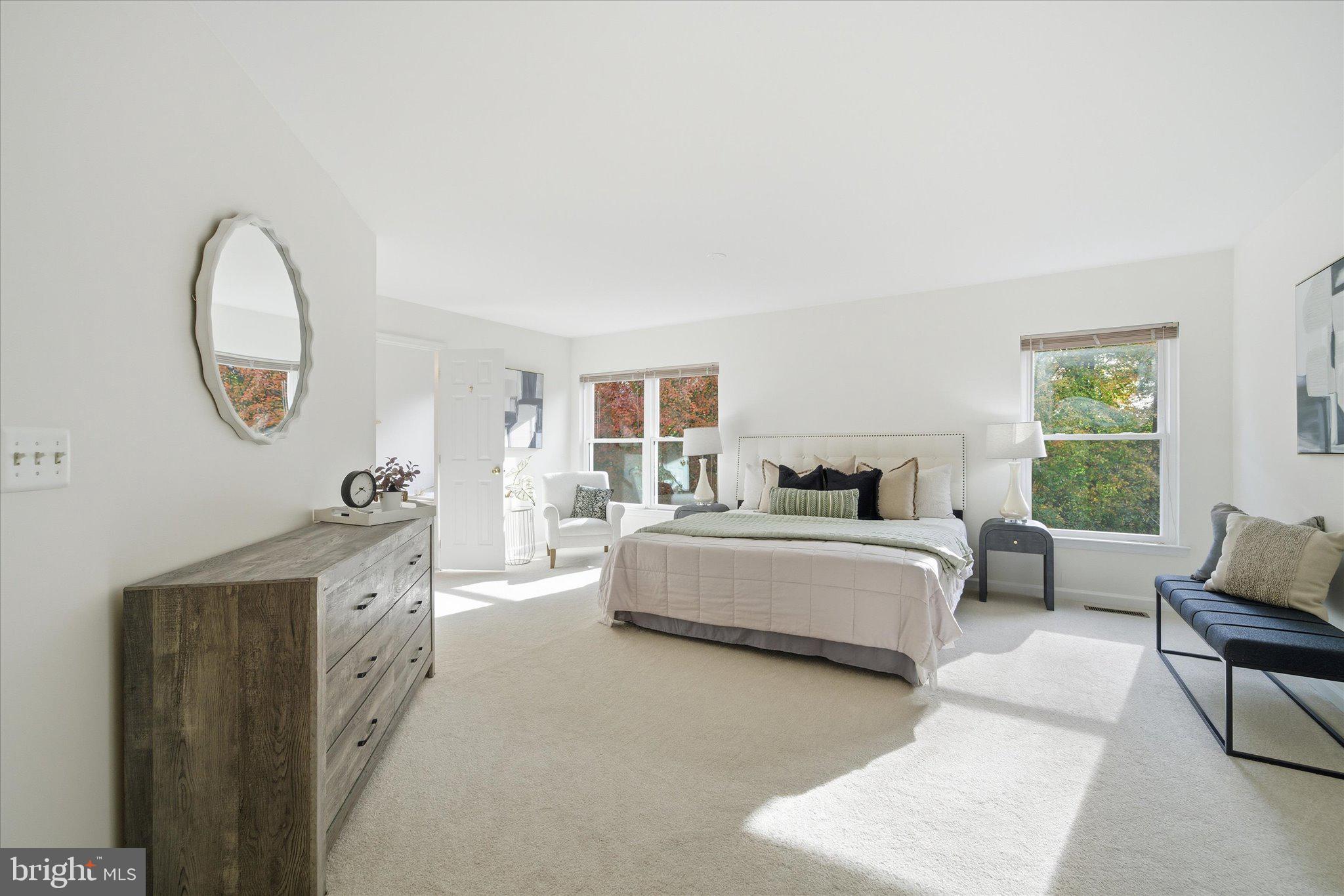 3116 WHITE DAISY PLACE