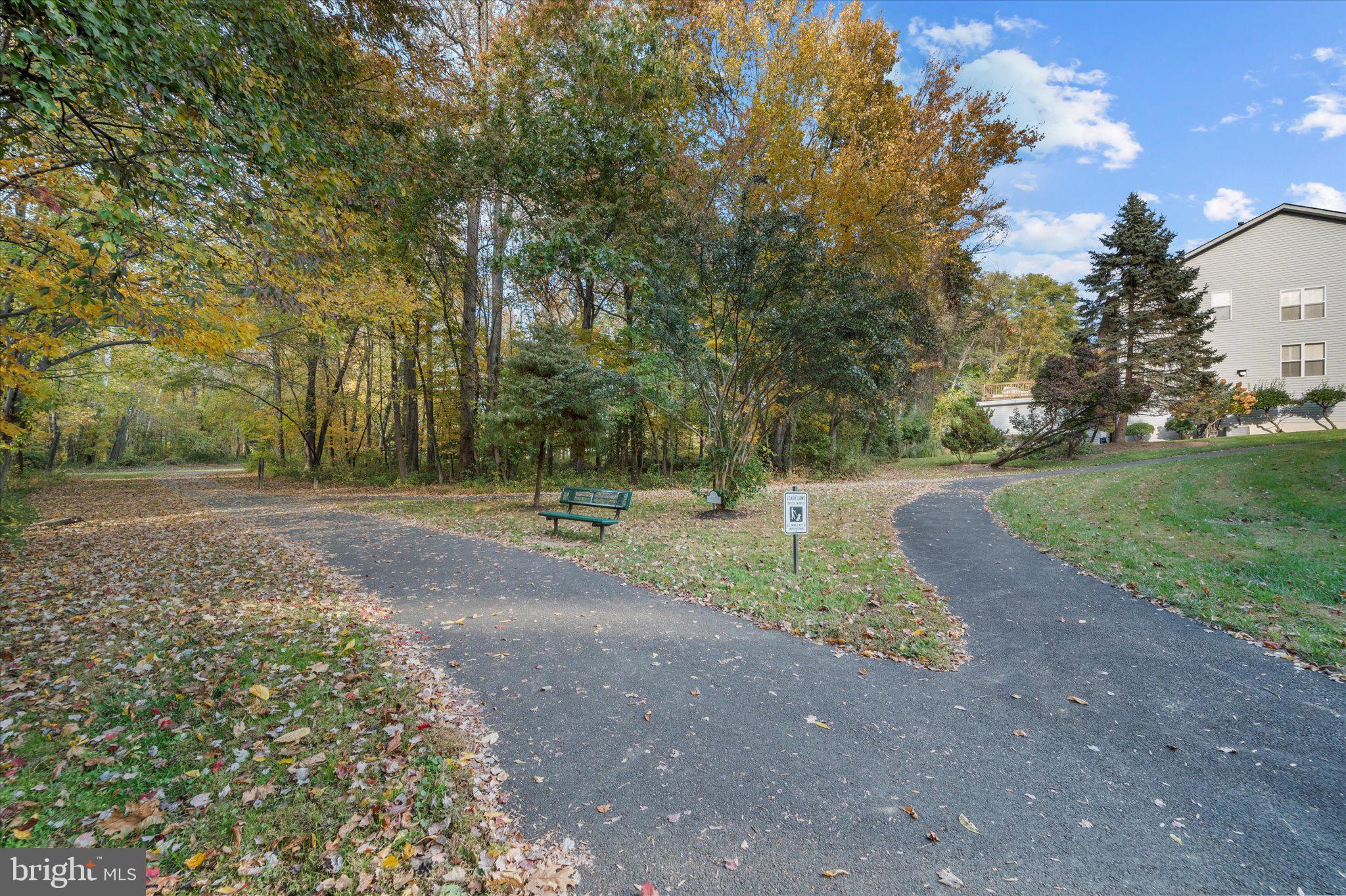 3116 WHITE DAISY PLACE