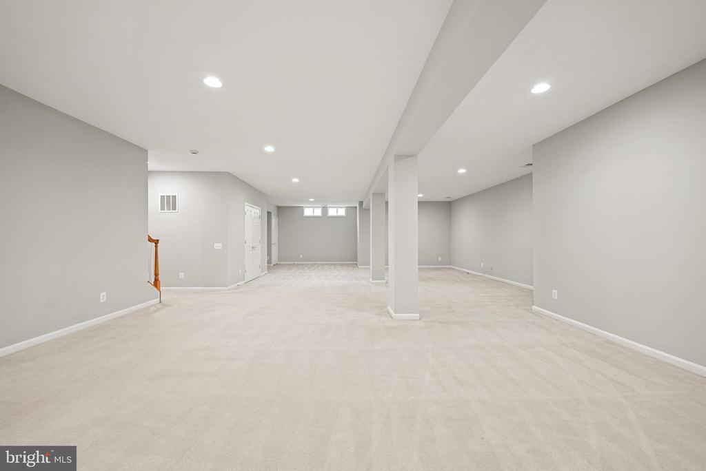 12816 OWENS GLEN DRIVE