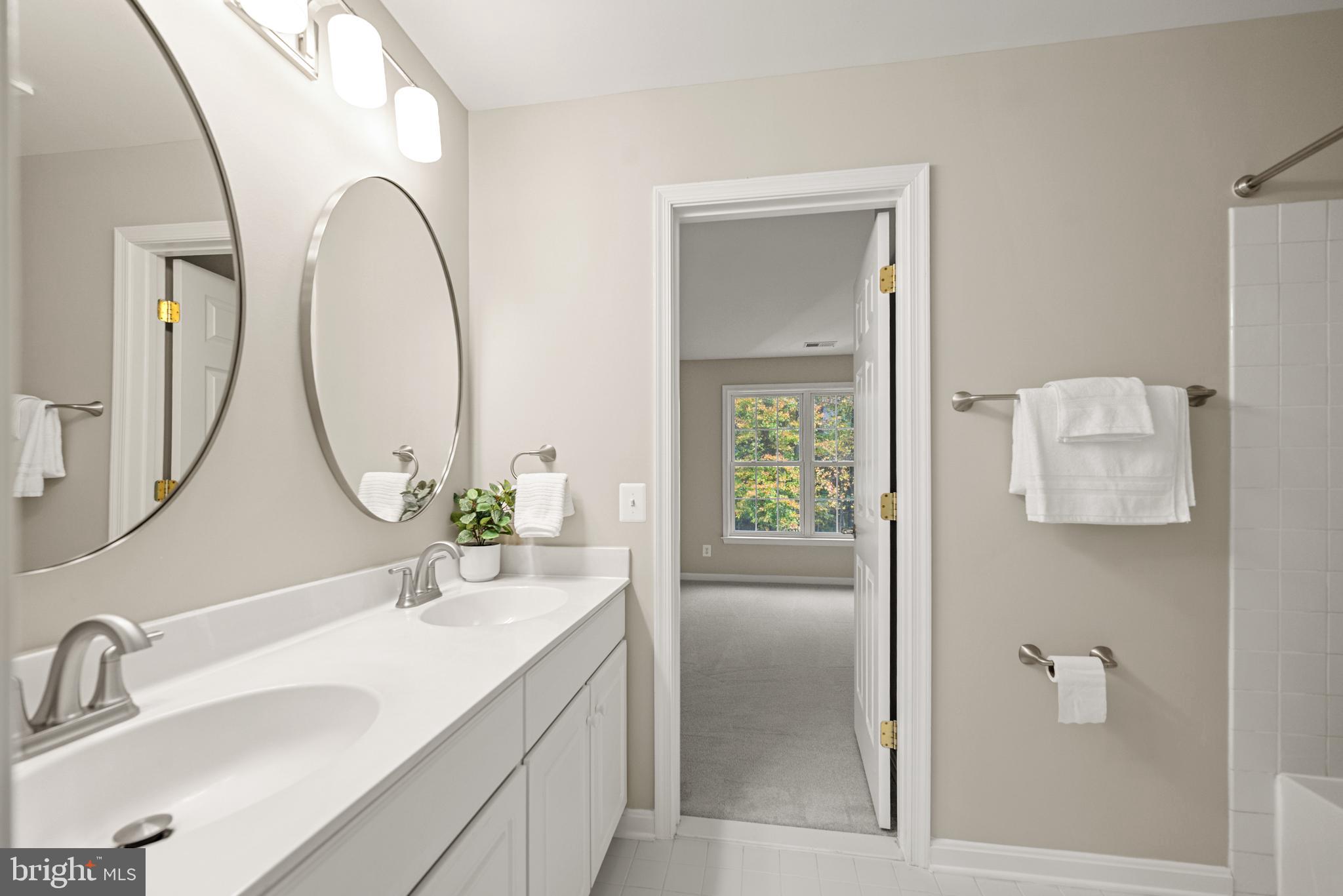 12816 OWENS GLEN DRIVE