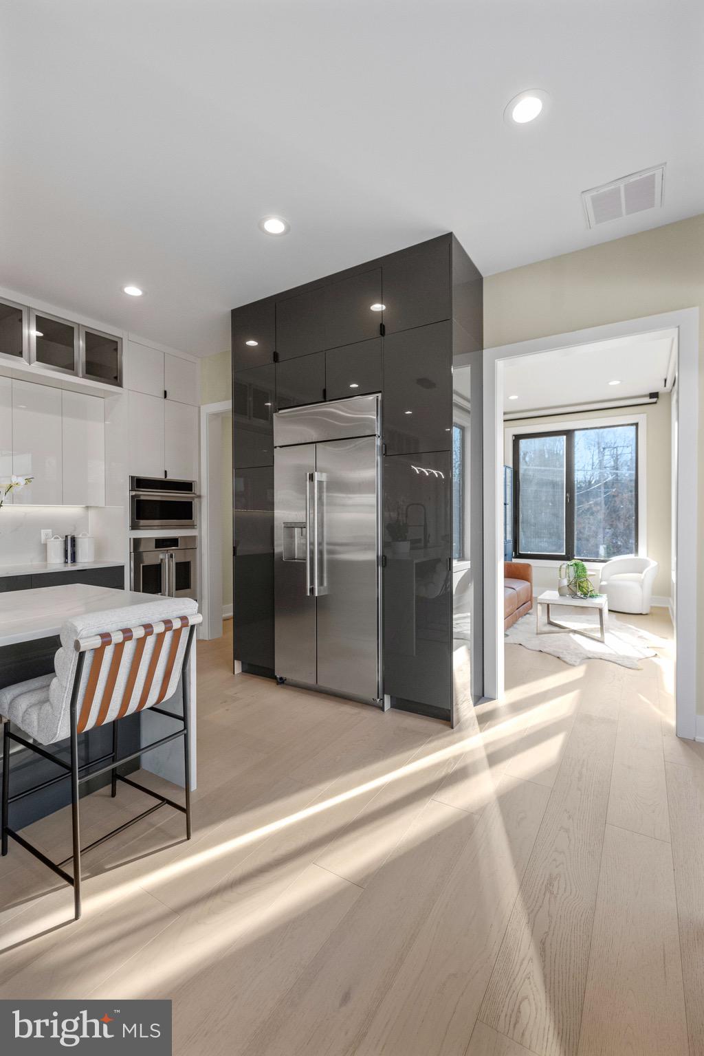 1573 WESTMORELAND STREET