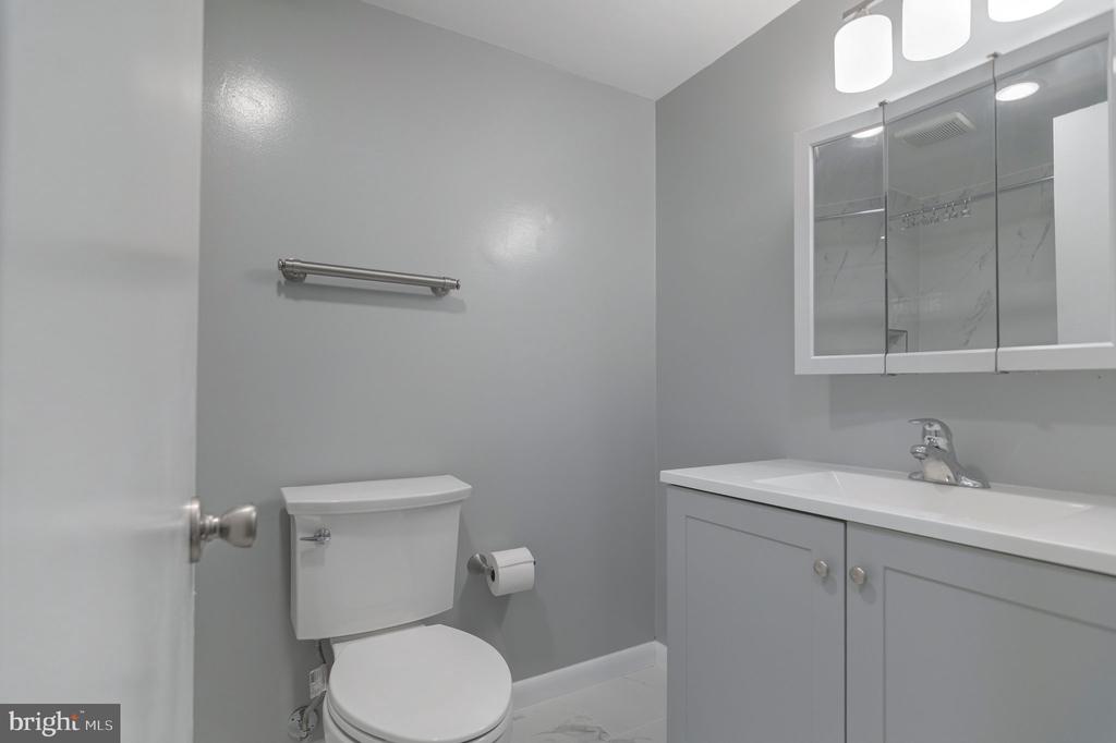 3356 WOODBURN T3