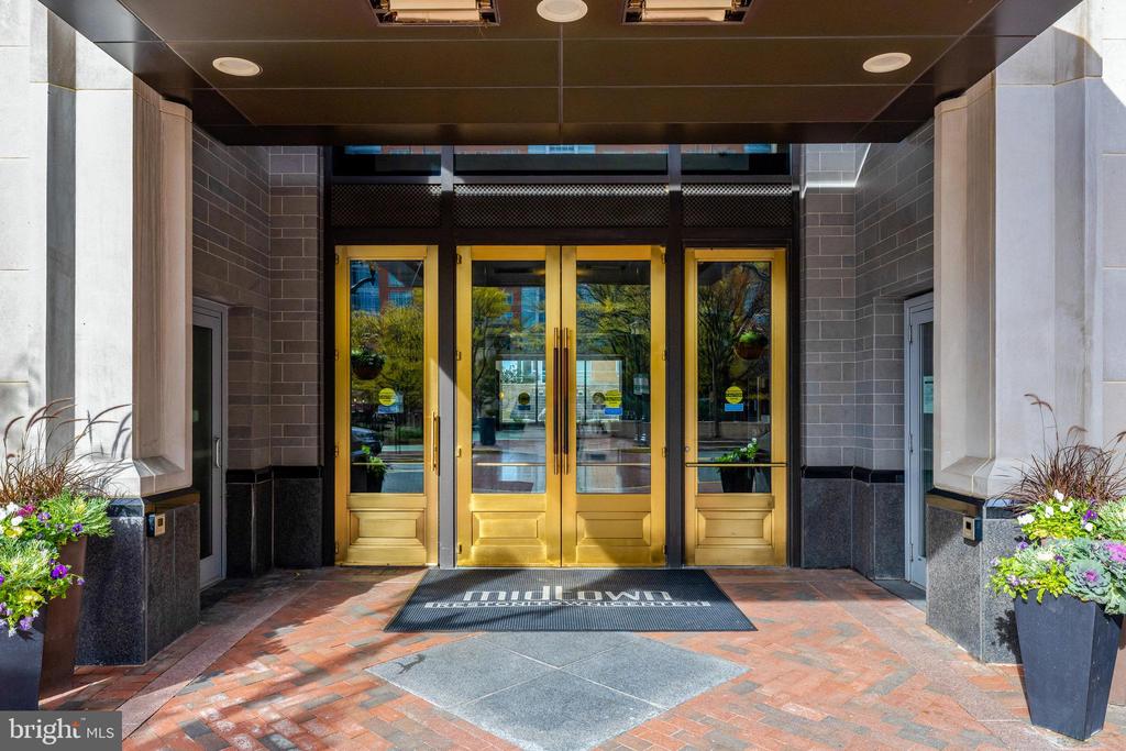 11990 MARKET STREET 614