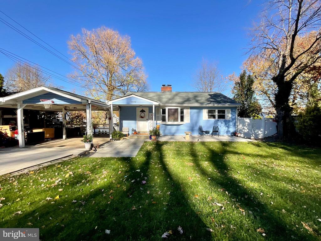 6822 DONAHUE COURT
