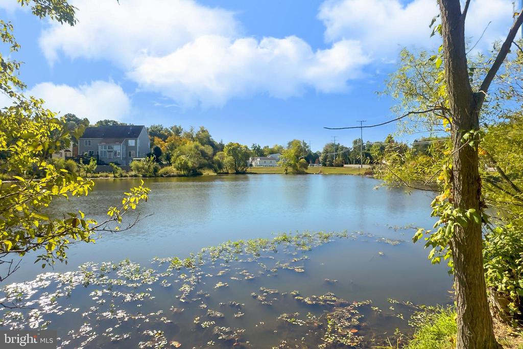 2410 DAKOTA LAKES DRIVE