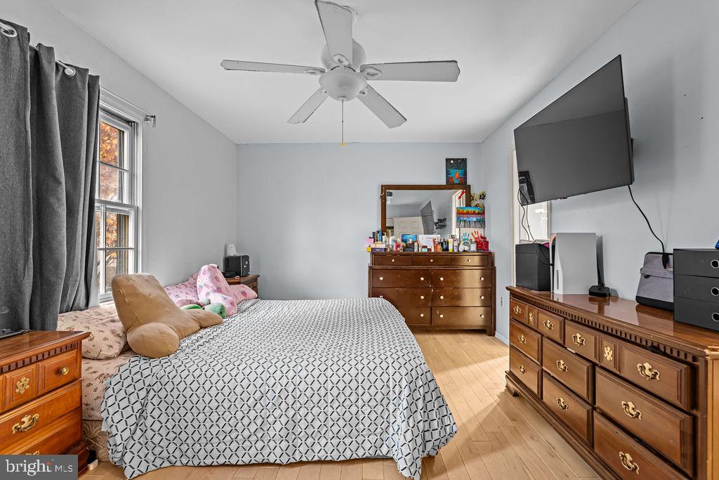 14434 SALISBURY PLAIN COURT