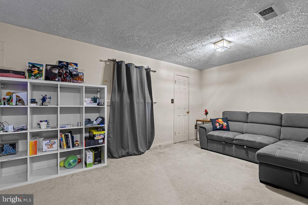 14434 SALISBURY PLAIN COURT