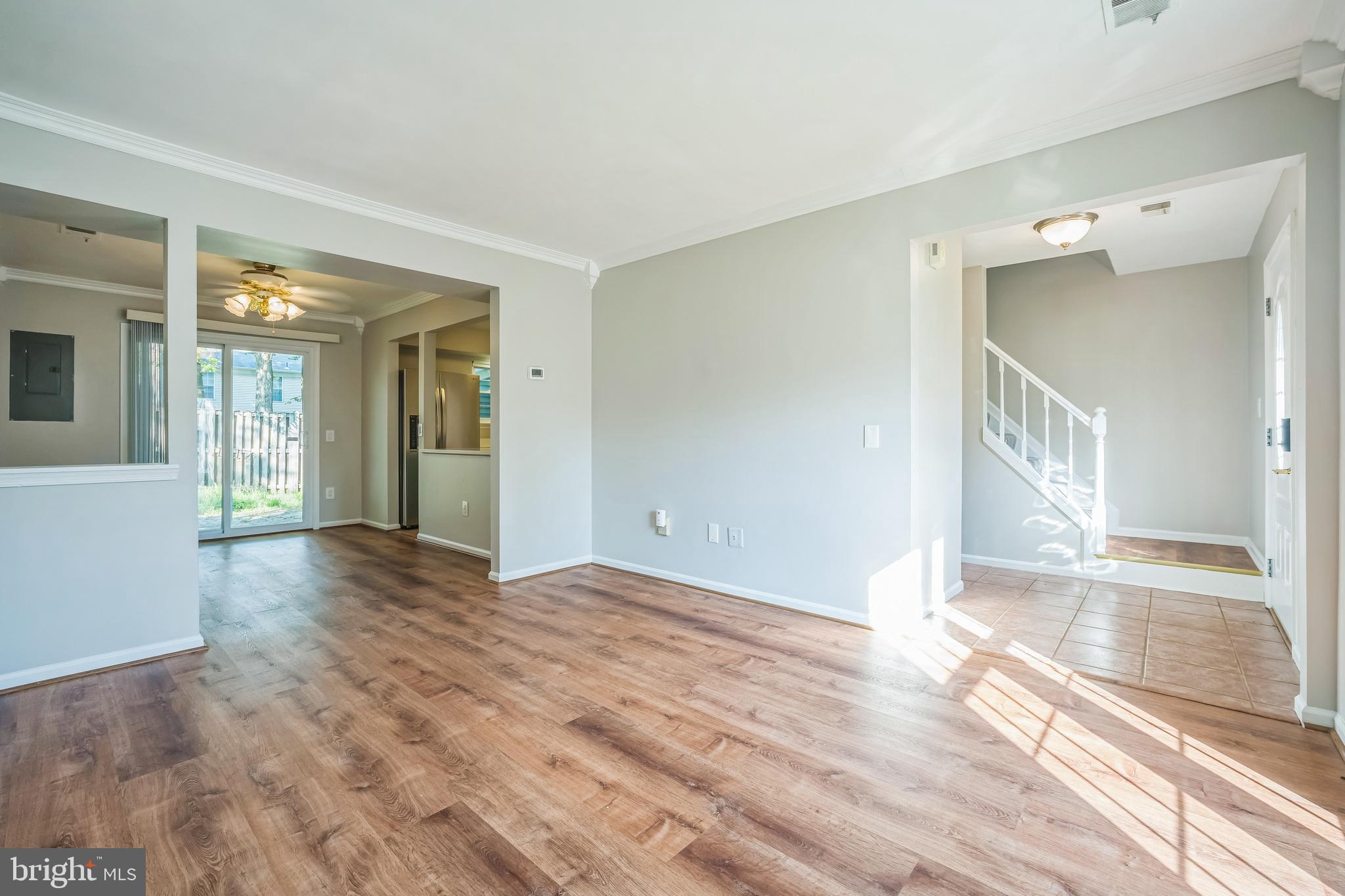 14801 BASINGSTOKE LOOP