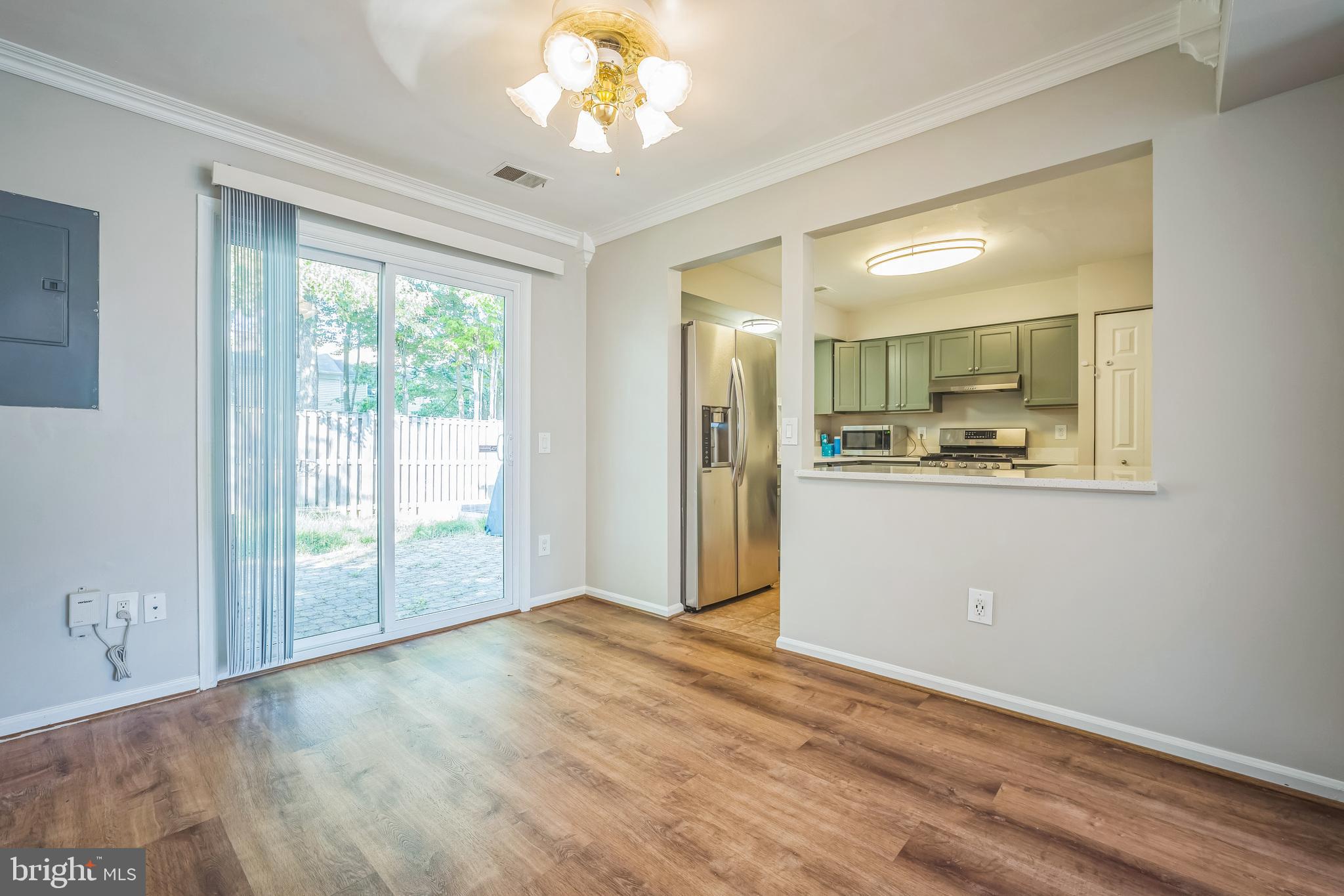 14801 BASINGSTOKE LOOP