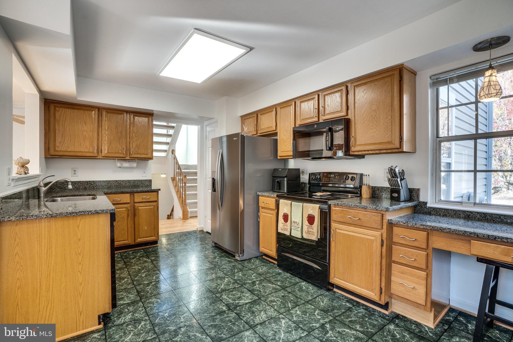 13481 LAKE SHORE DRIVE