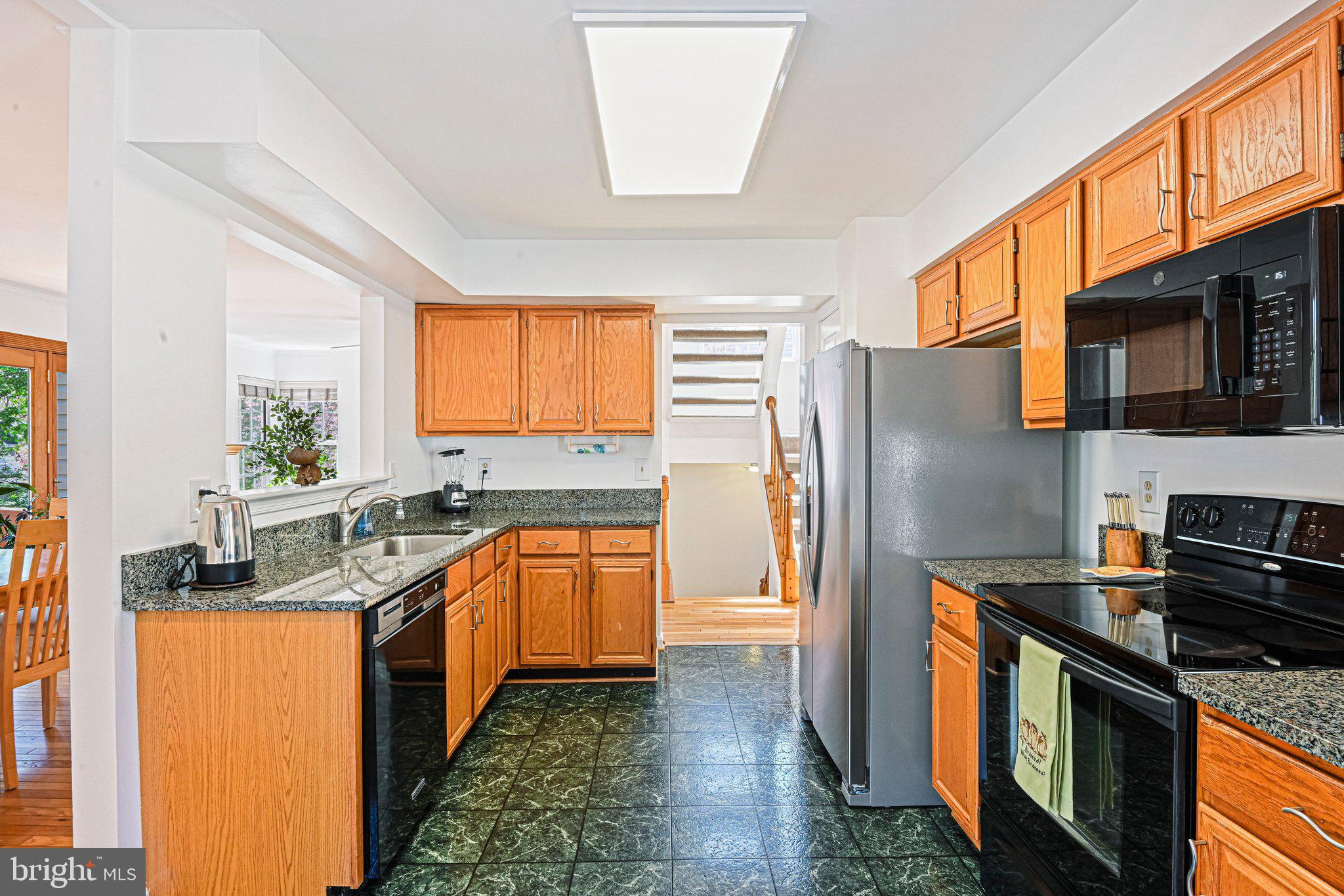 13481 LAKE SHORE DRIVE