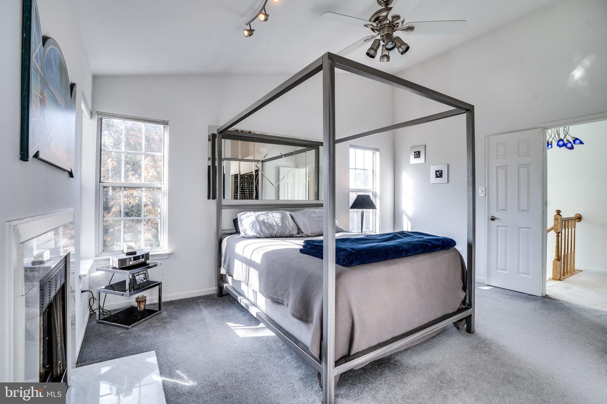 13481 LAKE SHORE DRIVE