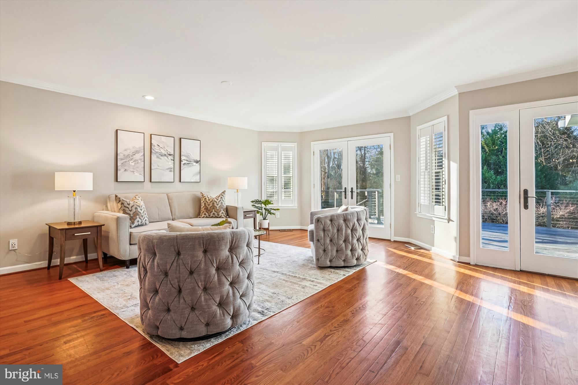 9016 GREYLOCK STREET