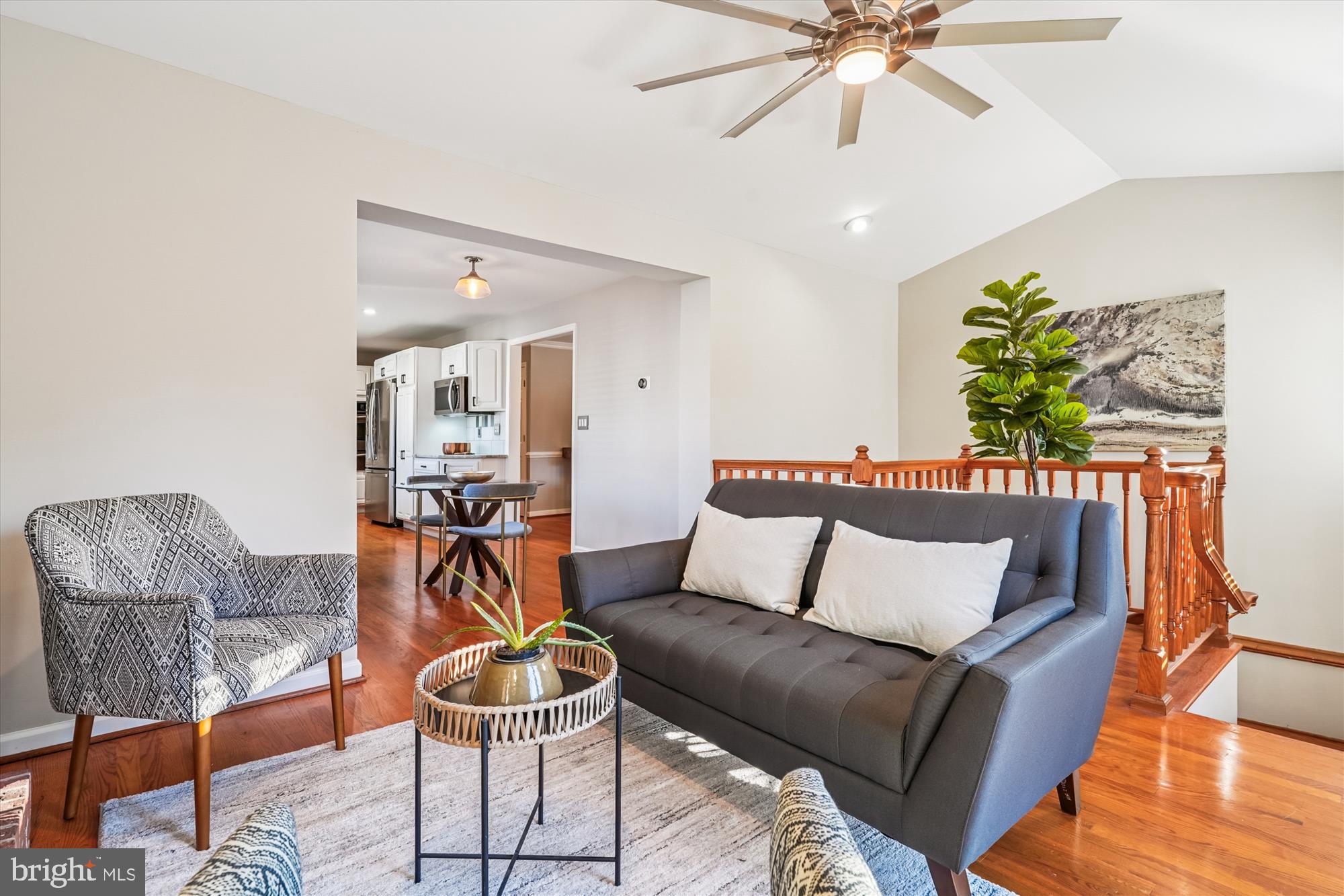 9016 GREYLOCK STREET