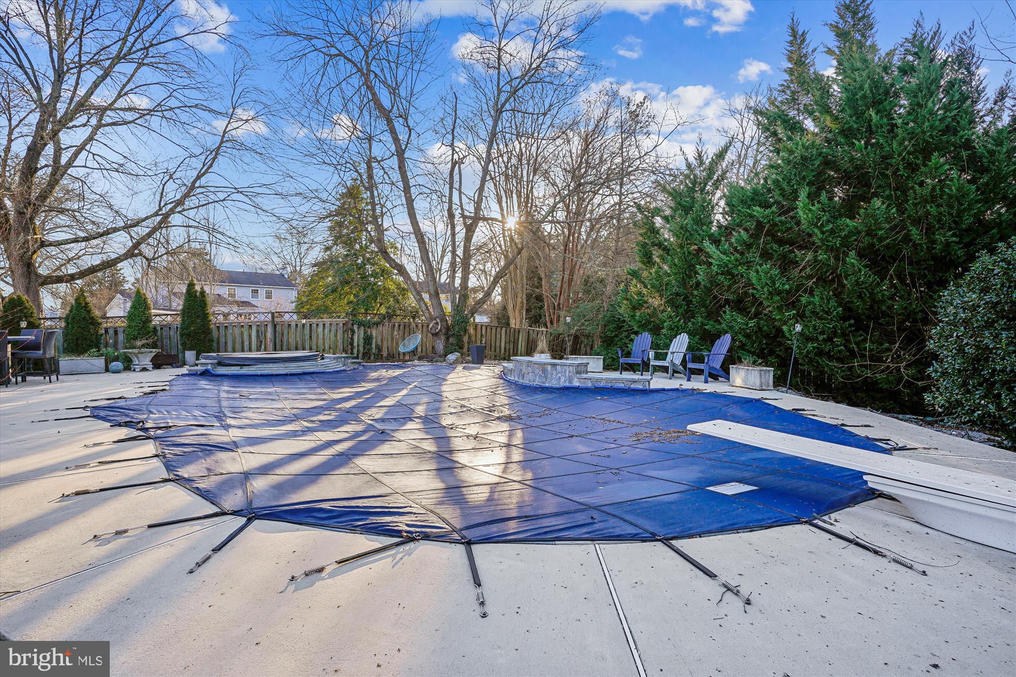 9016 GREYLOCK STREET