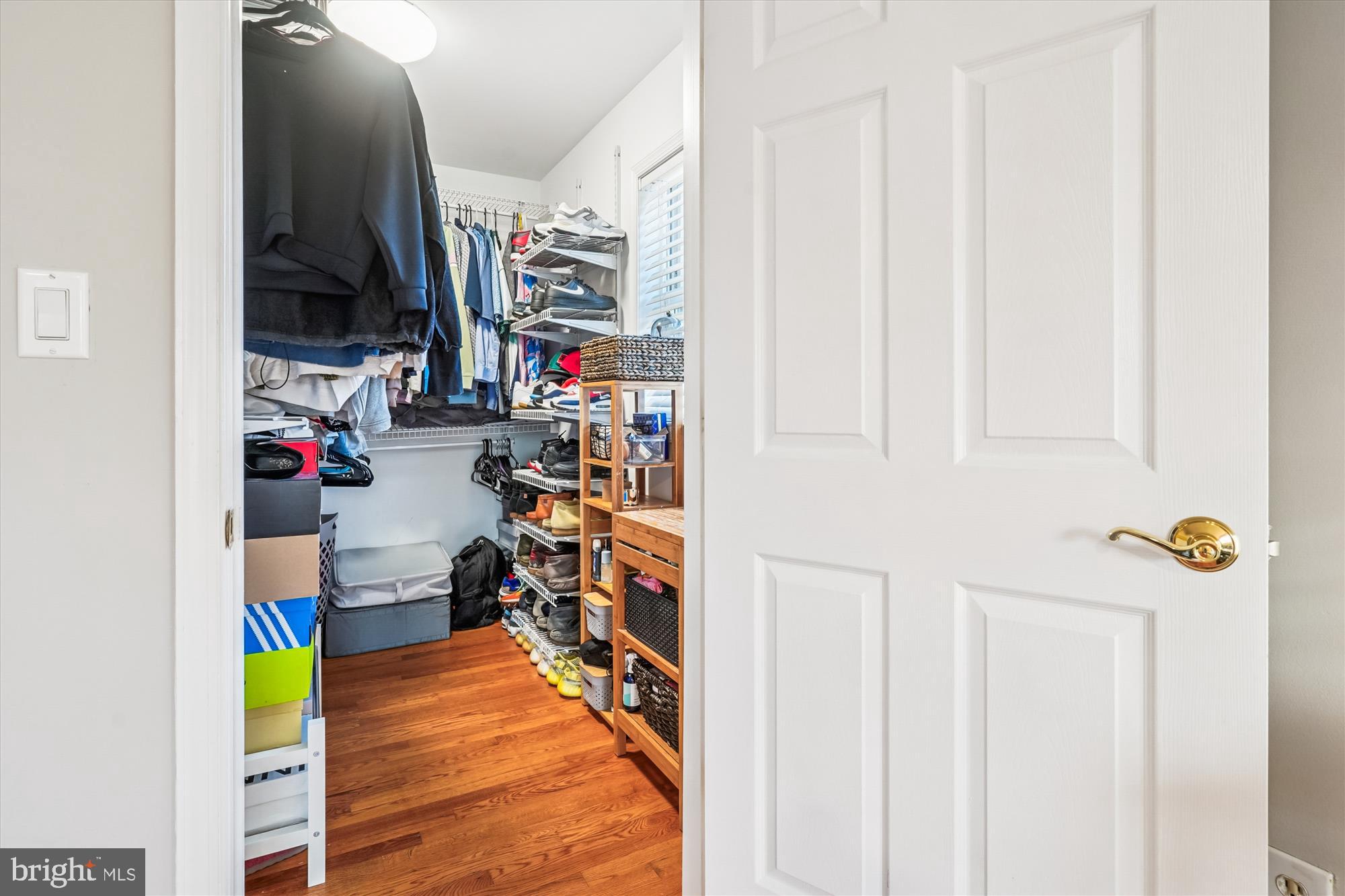 9016 GREYLOCK STREET