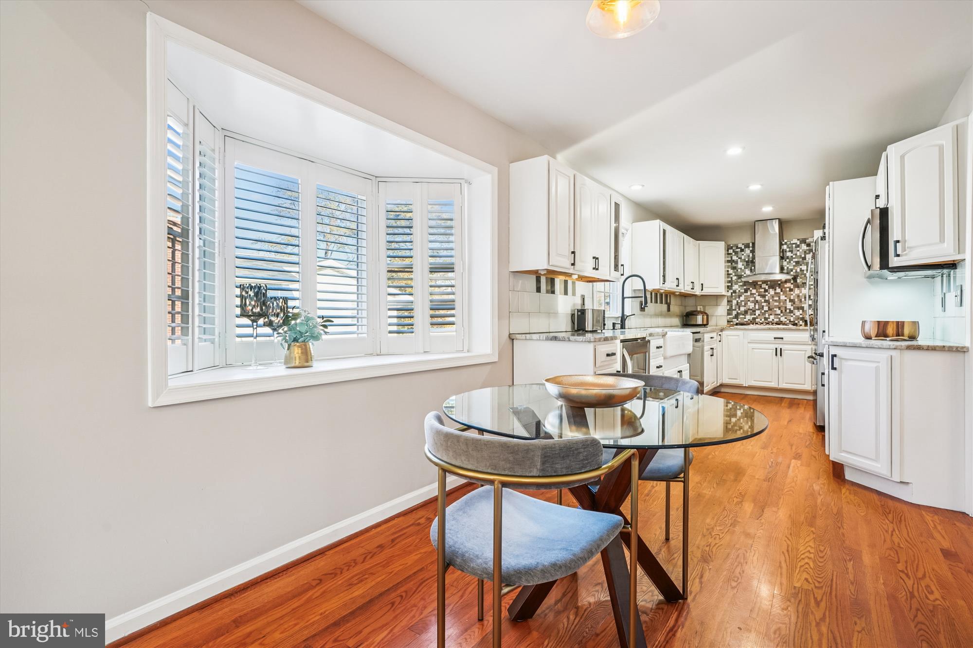 9016 GREYLOCK STREET