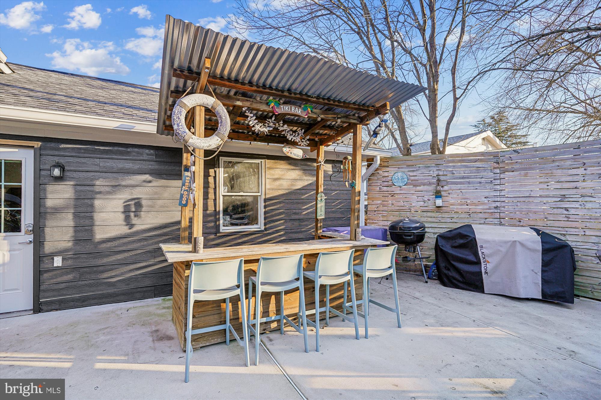 9016 GREYLOCK STREET