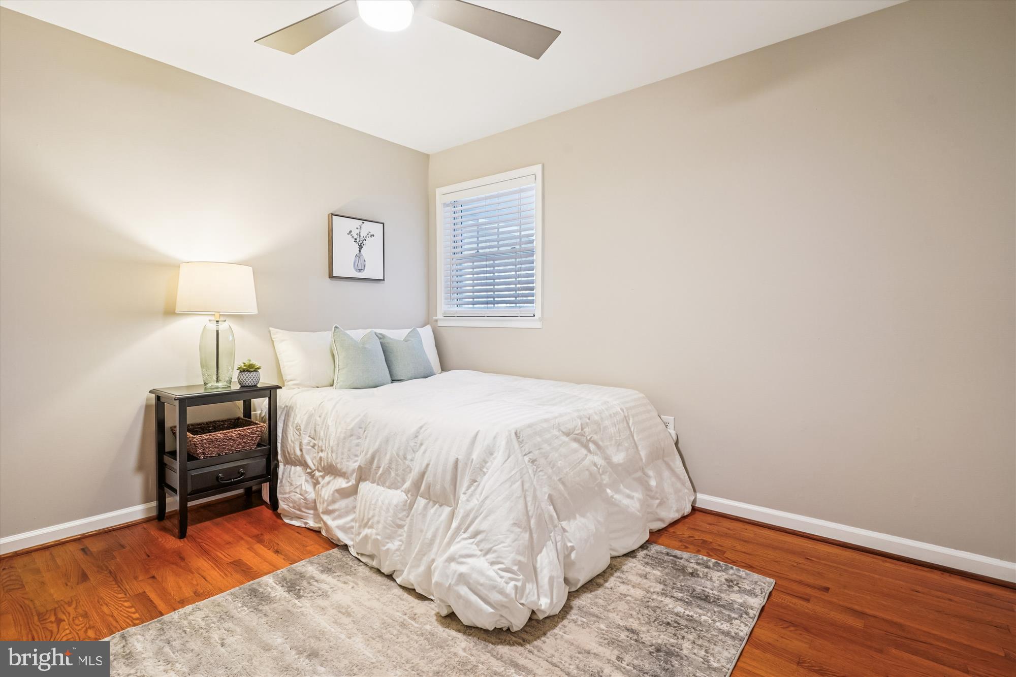 9016 GREYLOCK STREET