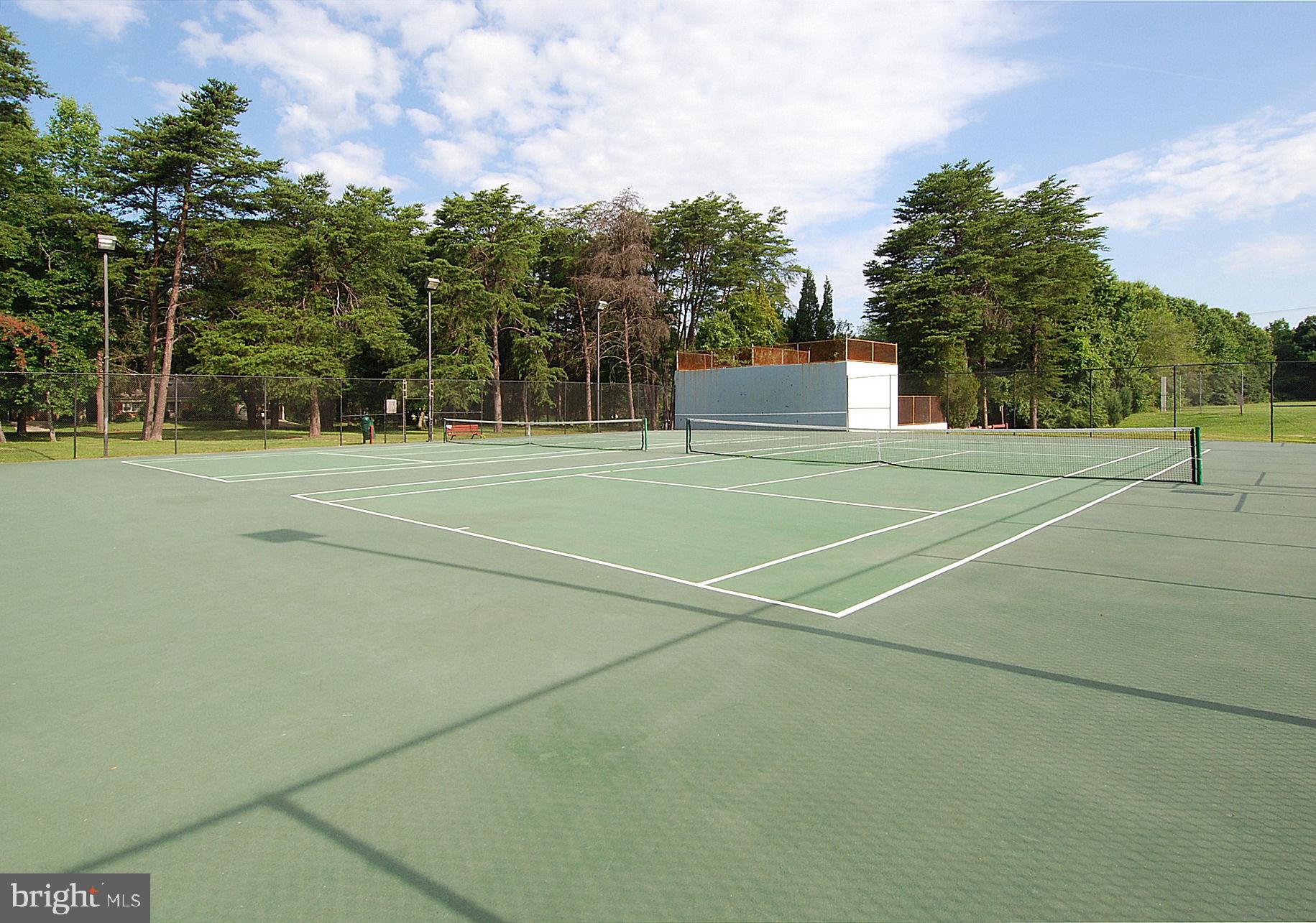 9016 GREYLOCK STREET