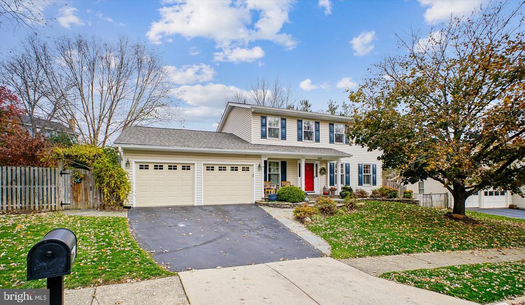 12406 SHALLOW FORD COURT