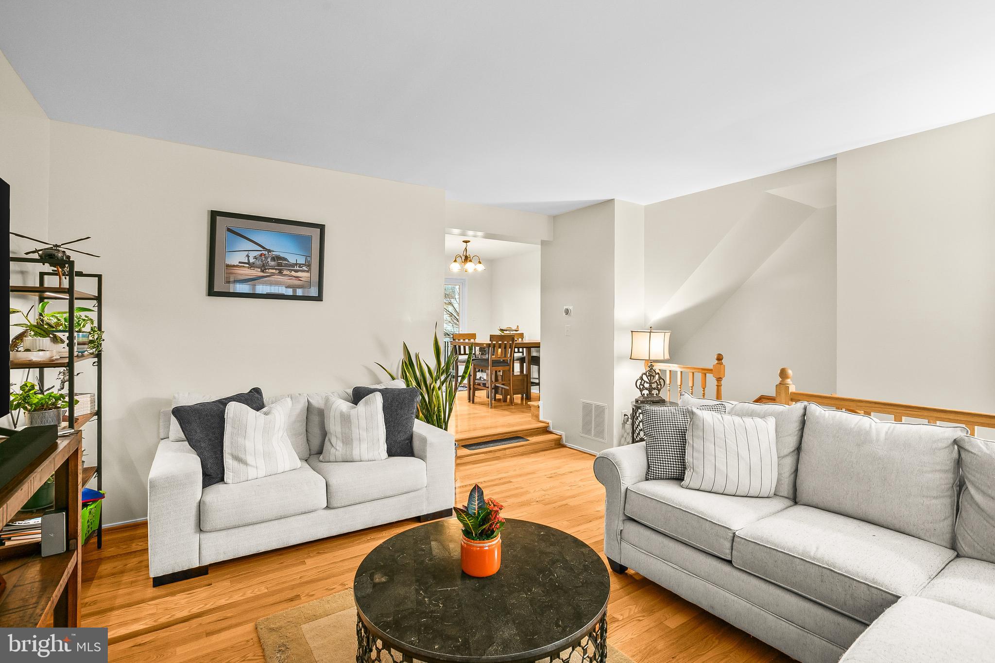 2418 RIDGEHAMPTON COURT