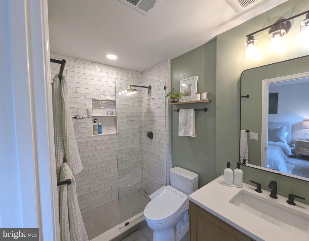 2922 HUNTINGTON GROVE SQUARE