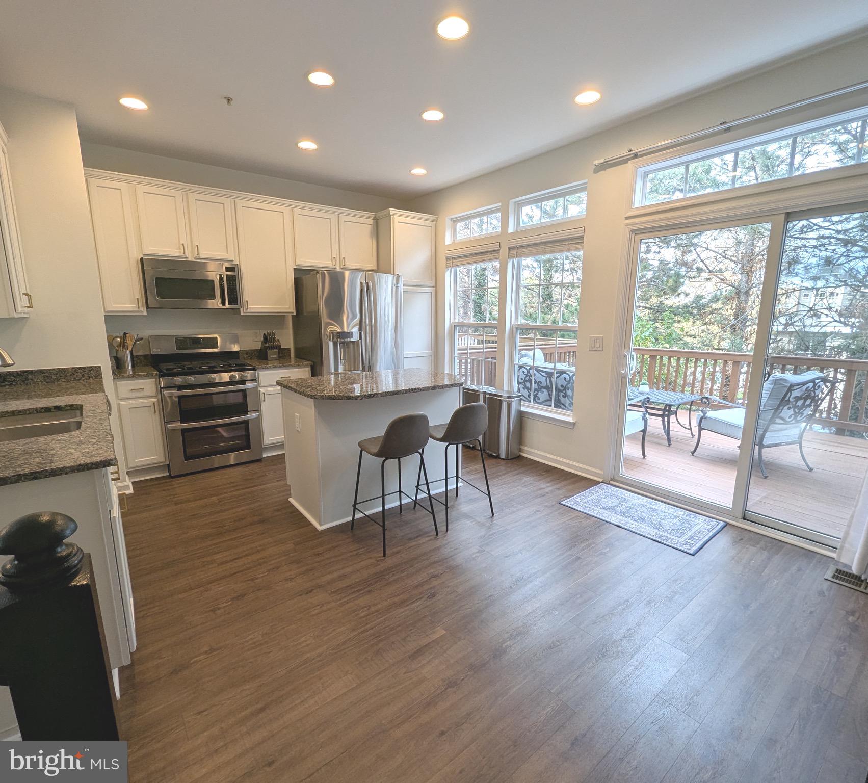 2922 HUNTINGTON GROVE SQUARE