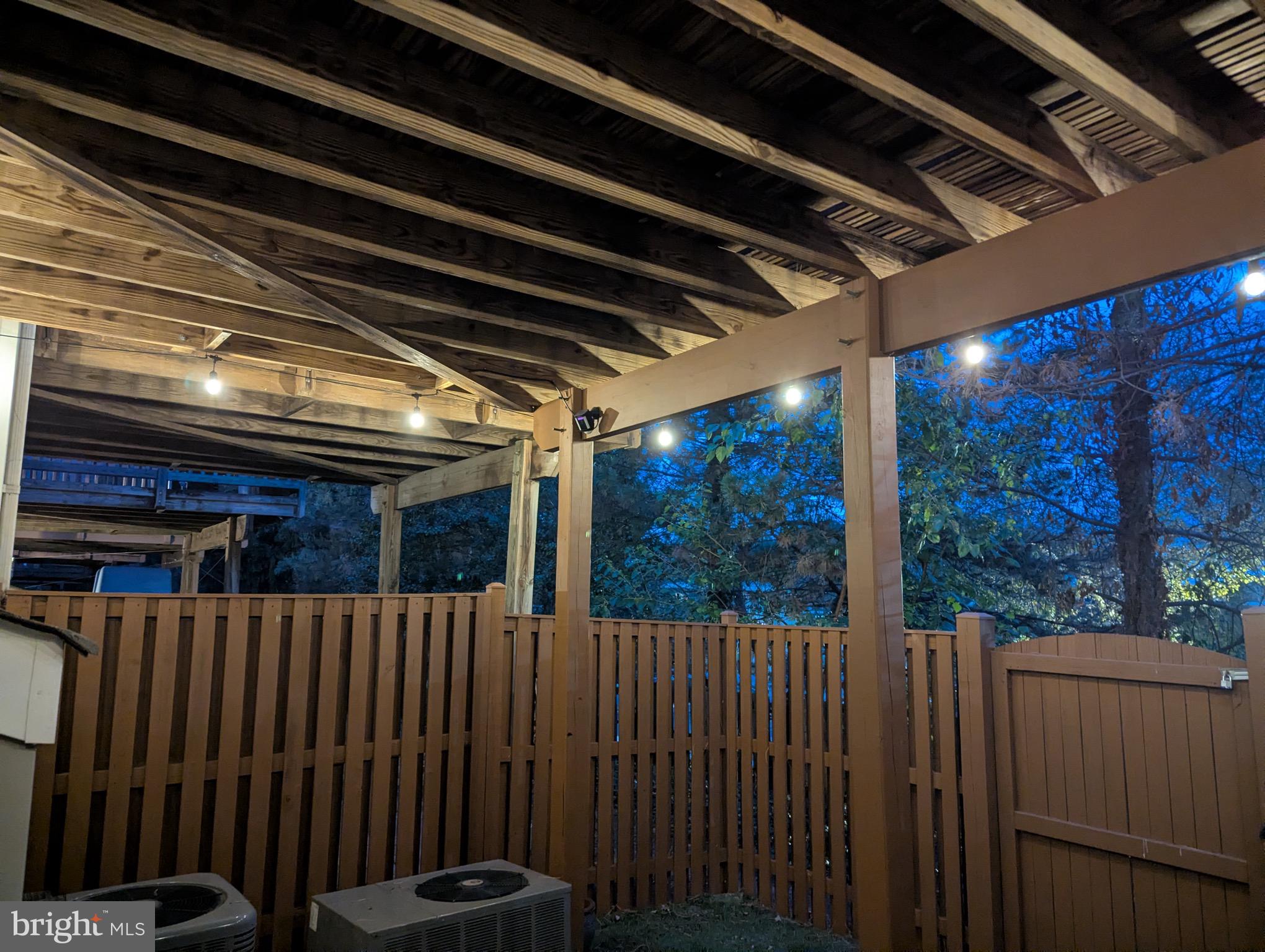 2922 HUNTINGTON GROVE SQUARE