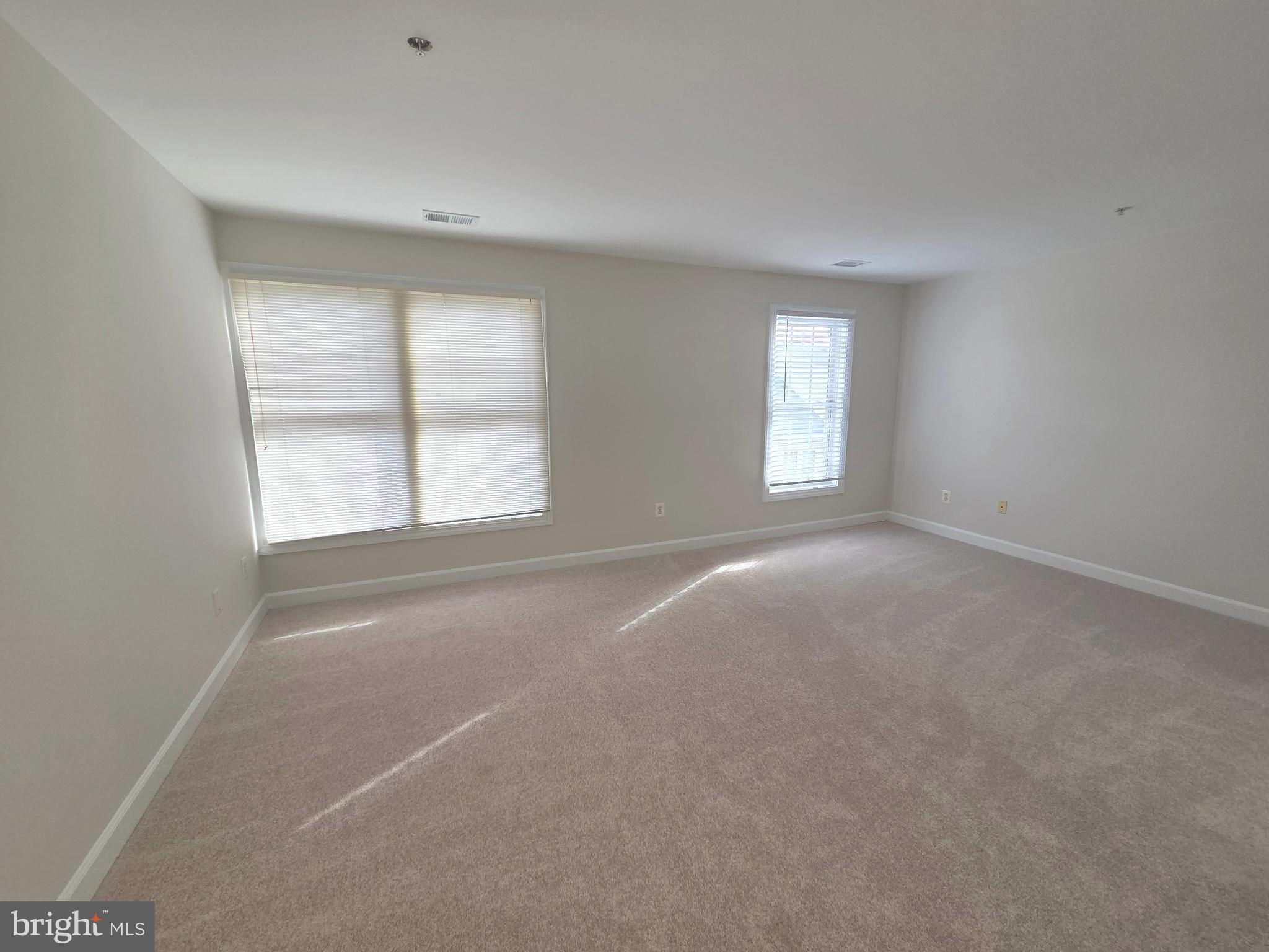 8183 SKELTON CIRCLE