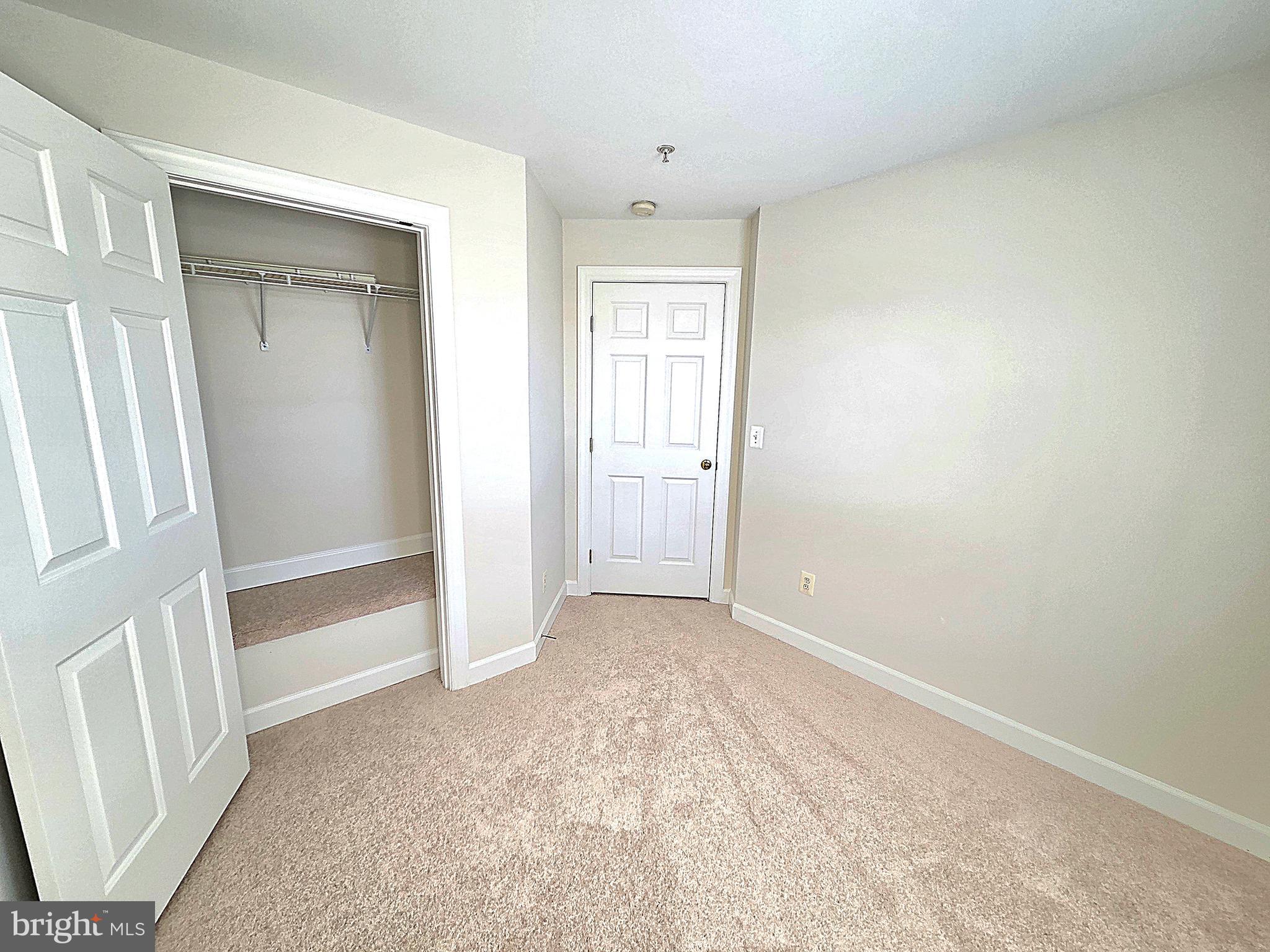 8183 SKELTON CIRCLE