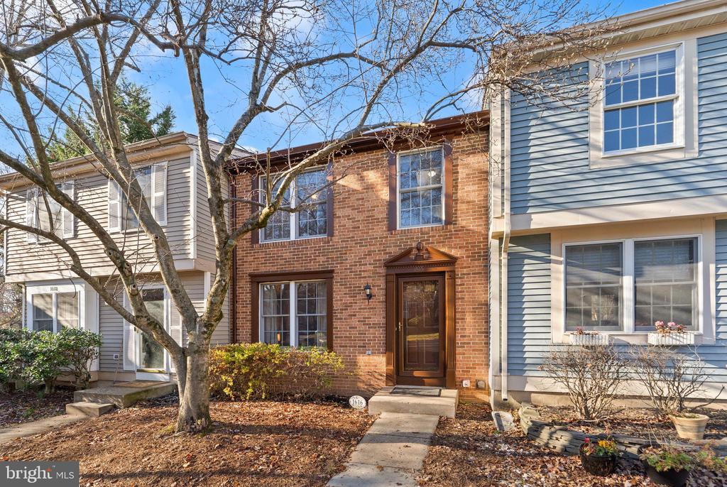 1616 BARNSTEAD DRIVE