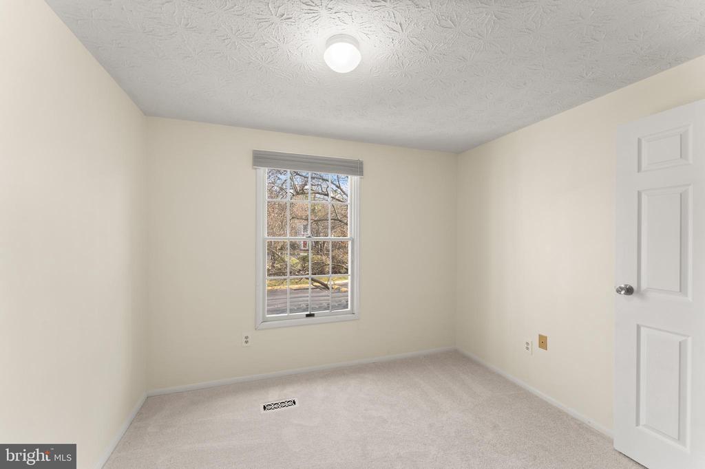 1616 BARNSTEAD DRIVE