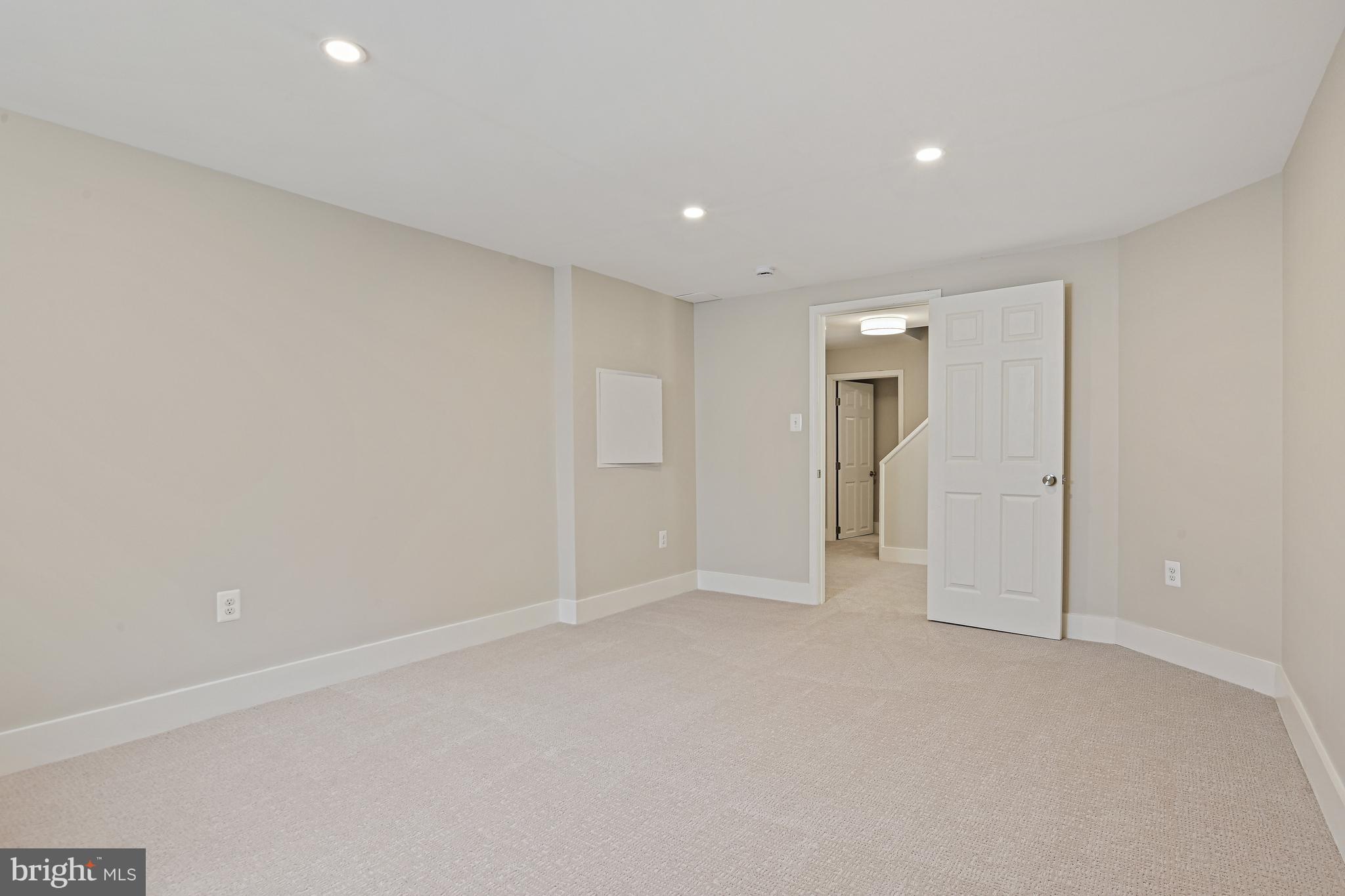 9060 BROOK FORD ROAD