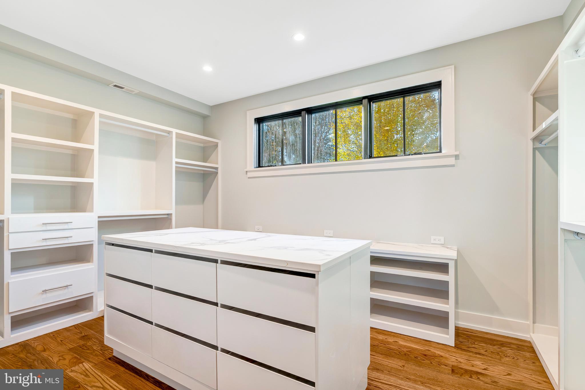 5921 CHESTERBROOK ROAD